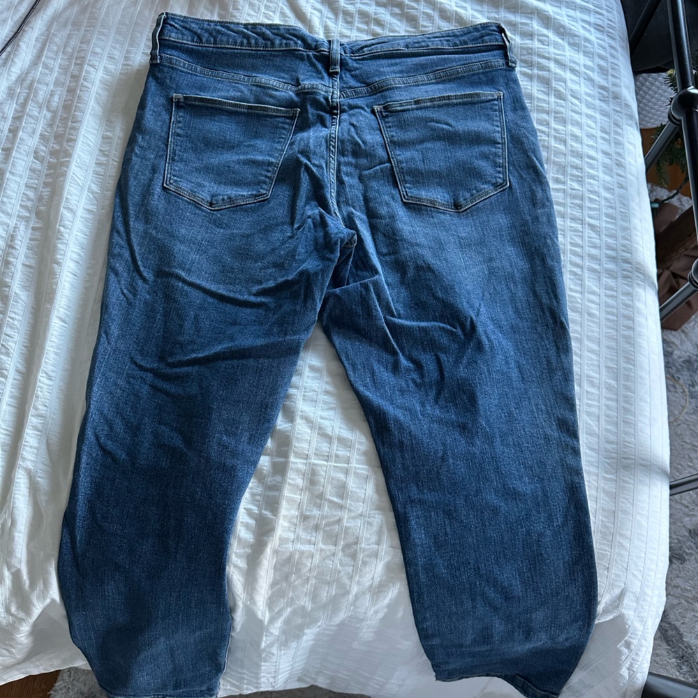 Universal Thread Jeans - Picture 2 of 3